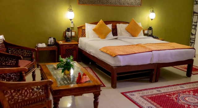 Indian Adventures Tiger Moon resort, Забронировать Курортный отель Отели штата Раджастхана с парковкой, Парковка