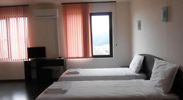 Люкс Hotel Enchevi