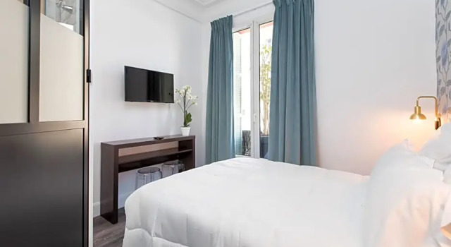 Номер Standard с видом на улицу Arome Hôtel