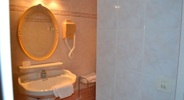 Двухместный номер Standard с видом на сад Hôtel Le Castel