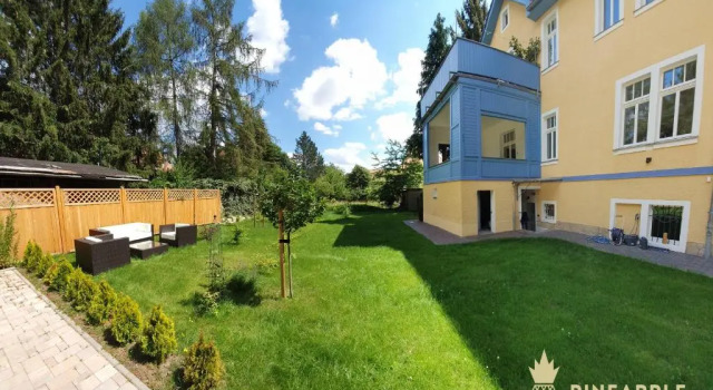 Апартаменты Pineapple Apartments Dresdner Heide mit Garten