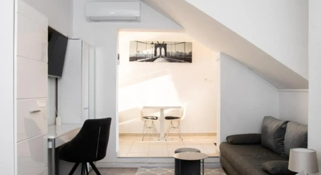Студия Apartment Maris