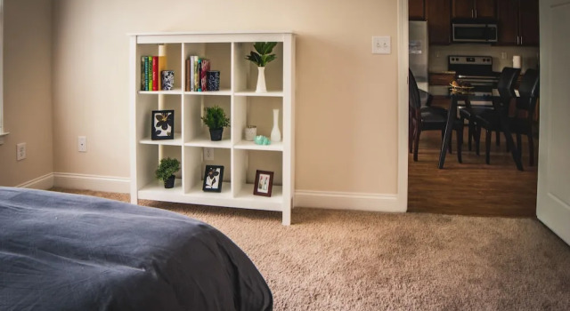 Wesley Heights Studio 1 BR Apts by Frontdesk, Забронировать Апартаменты/квартира Шарлотте Северная Каролина