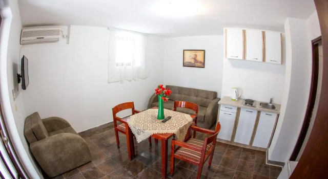 Апартаменты Apartments Villa Mirjana