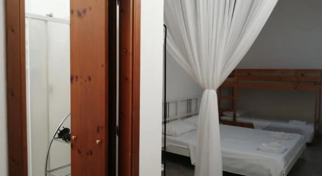 Четырёхместный номер Standard Elianthos B&B