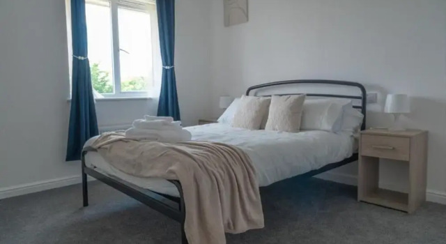 Sleeps 5 - Private Garden- Free Parking, Varaa Lomakoti Mökit kohteessa Merseyside, Mökki