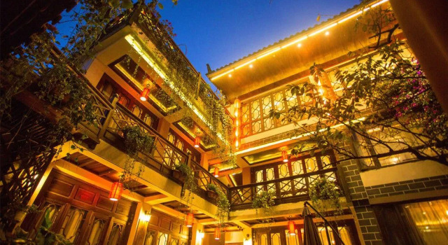 Zuihua Tang Inn, Забронировать Отель Лицзян Юньнань, рядом с Улица Сквер-стрит Древнего города Даянь