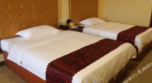 Yinhong Hostel, Boek Hostel Hotels in Guangdong met parkeren, Parkeren
