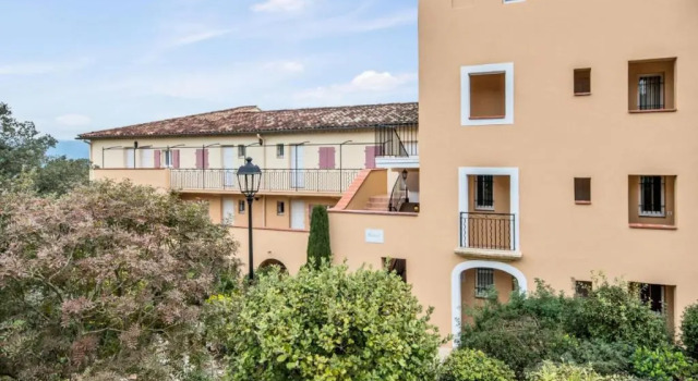 Village Pont Royal en Provence - maeva Home - Appartement duplexe moderne 4 Piè, Забронировать Апартаменты/квартира Мальмор Буш-дю-Рон
