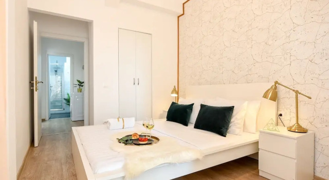 Homey - Strada Armeneasca 10, Prenota Hotel Bucarest Muntenia
