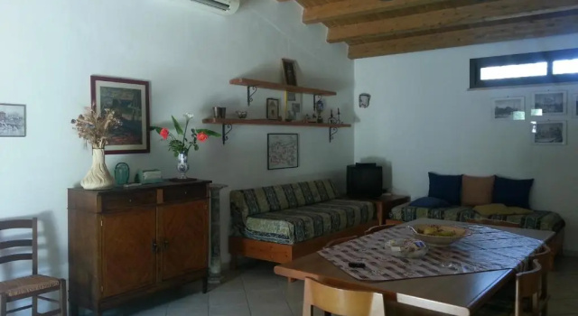 Коттедж с 2 комнатами Lovely Cottage