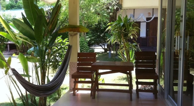 Бунгало Standard с балконом Sea Sunset Resort