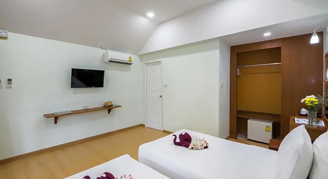 Бунгало Standard Kaw Kwang Beach Resort