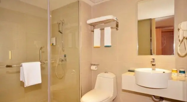 City Comfort Inn Wuhan Nanhu Zhongshan University Of Political Science and Law, Забронировать Отель Ухань Хубэй, рядом с South Central University for Nationalities