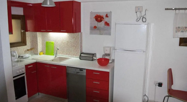 Коттедж "The red kitchen" family house at kalyves