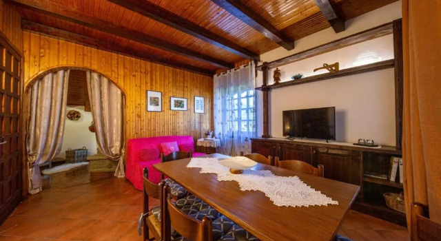 Casa Del Boschetto, Prenota Hotel Pollein Valle d'Aosta
