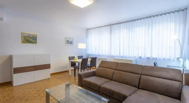 Udine Palazzo d'Aronco Modern Apartment, Забронировать Апартаменты/квартира Апартаменты Удине, Апартаменты/квартира