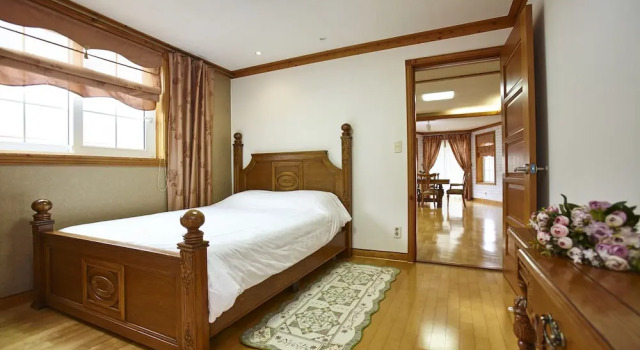 Pyeongchang Morning, Boek Hotel Hotels in Gangwon-Do met parkeren, Parkeren