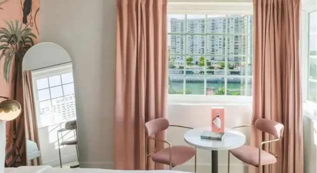 Двухместный номер Standard с видом на канал Le Particulier Miami