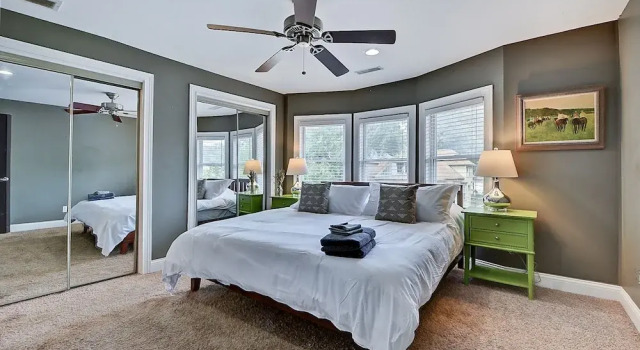 Spacious 4BR House Near Prime Downtown!