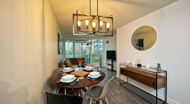 The Matrix Boutique Suites, Забронировать Бутик-отель Бутик-отели Торонто, рядом с Галерея искусств Онтарио, Бутик-отель
