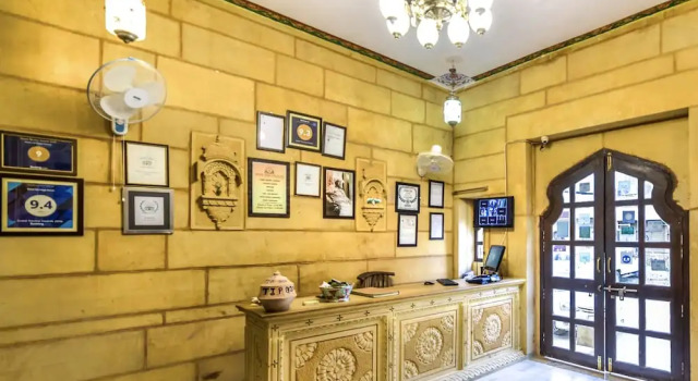 Jaisalmer Hostel Crowd, Забронировать Хостел Отели штата Раджастхана с парковкой, Парковка
