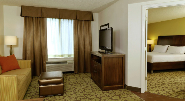 Hilton Garden Inn Tampa East/Brandon, Boek Hotel Brandon Florida