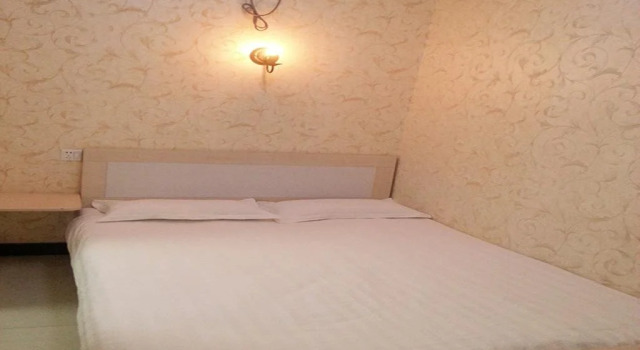 Shenyang Linjia Express Hotel, Book Hotel Hotels in Liaoning with Parking, Parking