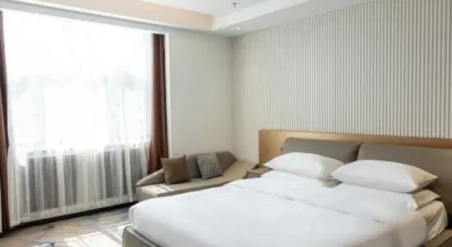 Suite Xingang Hotel