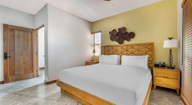 Шестиместный номер Standard с 3 комнатами Hilton Grand Vacations Club Palm Desert