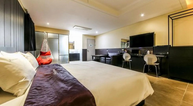 Люкс Pavia Tourist Hotel