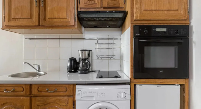 Pantheon - Latin Quarter Apartment, Забронировать Апартаменты/квартира Отели Парижа с парковкой, рядом с Galerie de Minéralogie et de Géologie, Парковка