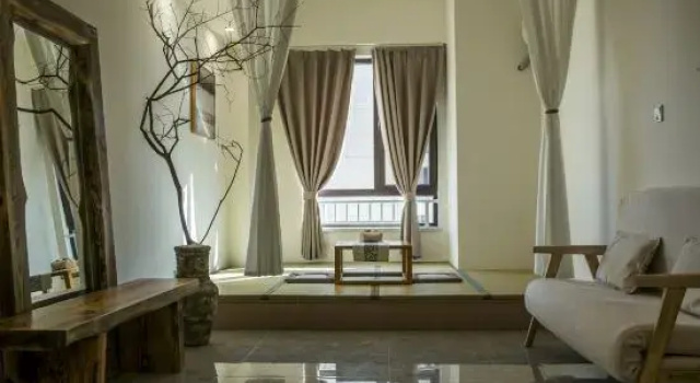 Люкс Shenhai Yongshe Boutique Stay (Yantai Railway Station Wuyue Plaza)