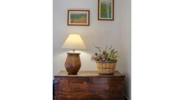 ALTIDO Charming House for 12, with Patio in Vernazza