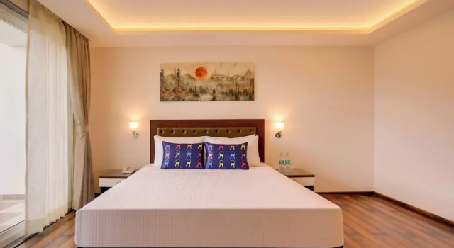 Двухместный номер Superior с балконом и с видом на горы Keys Select by Lemon Tree Hotels