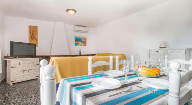 Villa Corina - Plusholidays, Забронировать Вилла Бизнес-отели Кальпе, 4* 5*