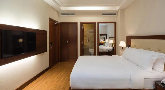 Номер Superior Nhat Ha L’Opera Hotel