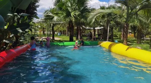Redding Garden Homestay (Sunac Tourism Resort)