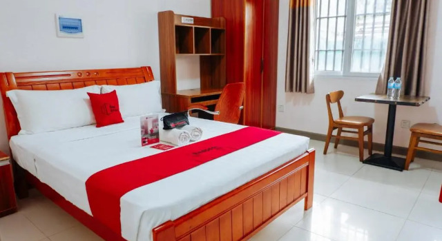 Двухместный номер Standard RedDoorz Plus near Camella La Brisa Lapulapu