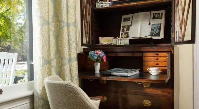 Полулюкс The Twelve Oaks Bed & Breakfast