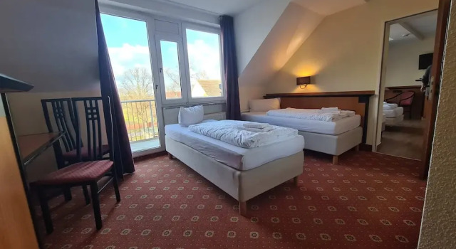 Апартаменты Grand Landhotel Löwenbruch