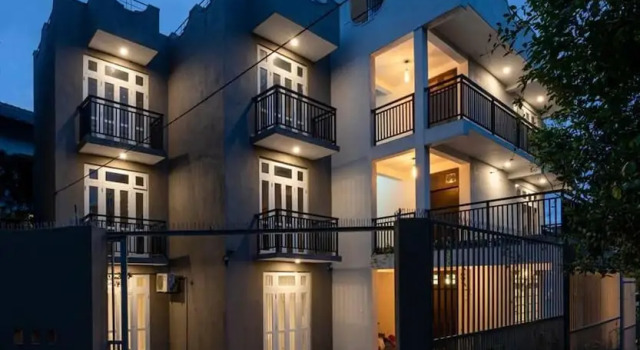 Апартаменты Luxury Apartment - Sleeps 6, Garden & Parking