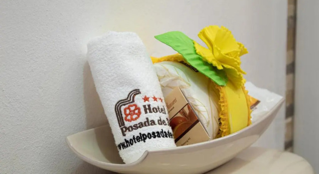 Номер Economy Hotel Posada De Roger - Near Los Muertos Beach