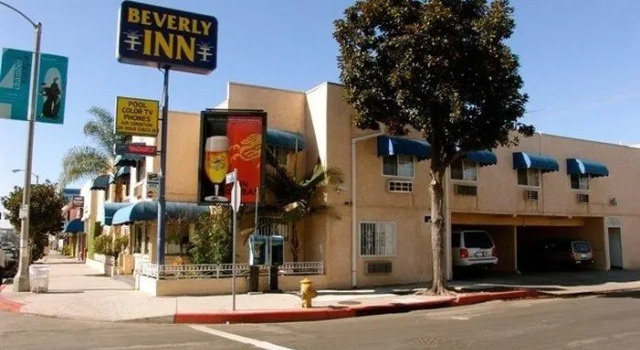 Полулюкс Beverly Inn