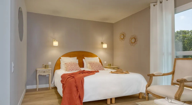 Апартаменты Classic Hôtel 3 Étoiles La Ferme de Vur Ven