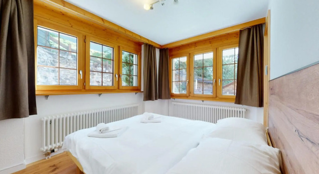 Splendid attic apartment with a south oriented balcony, Marietta #4, Забронировать Апартаменты/квартира Лейкербад Вале, рядом с Горнолыжный подъемник Геммибан