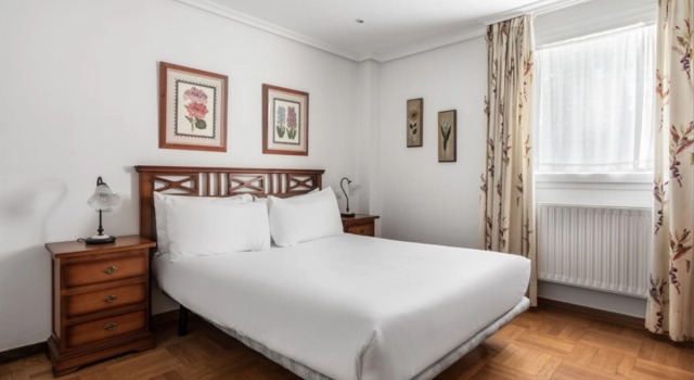 Apartamentos El Cid, Забронировать Апартаменты/квартира Бургос Burgos Province, рядом с Монастырь Св. Клары