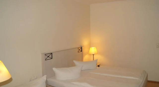 Двухместный номер Standard Entrée Groß Borstel Garni Hotel