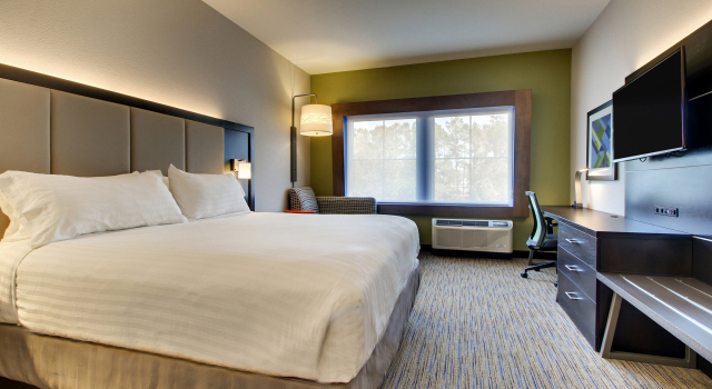 Holiday Inn Express & Suites Charleston NE Mt Pleasant US17 by IHG, Забронировать Отель Отели Маунт-Плезант с завтраком, рядом с East Cooper Medical Center, Завтраки