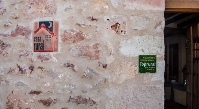 La Fuente del Monte, Prenota Hotel Caballar 